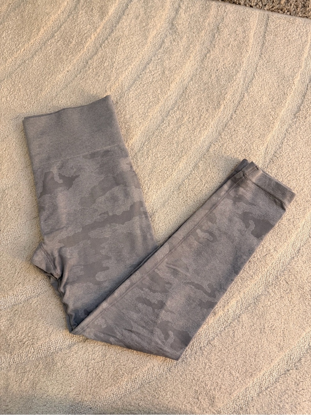 Seamless Gray Camo Leggings